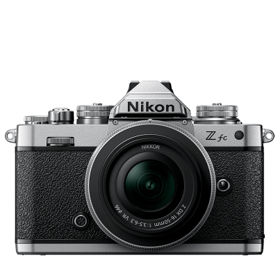 Nikon Z fc + NIKKOR 16-50 SL