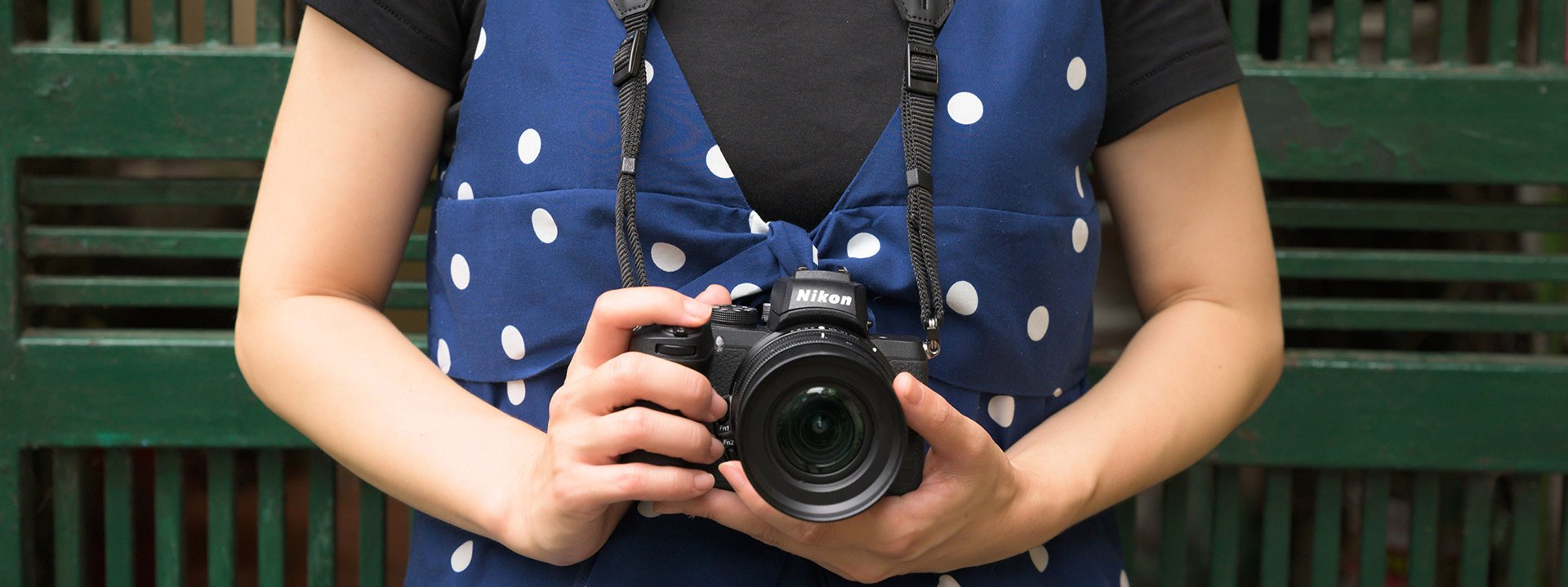 fotocamera in mano